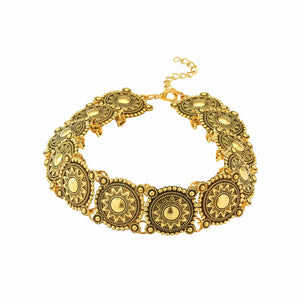 Choker-halsband med conchos i western stil