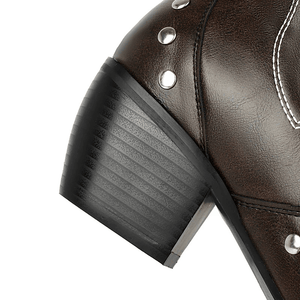 Cowboyboots med broderad design och chunky klack