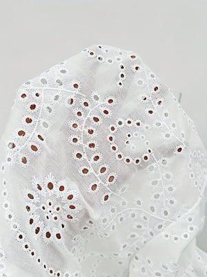 Vit blus broderie anglaise
