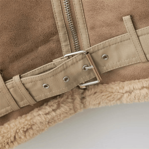 Beige shearlingjacka