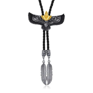 Bolo tie i svart läder med flygande örnhänge Svart