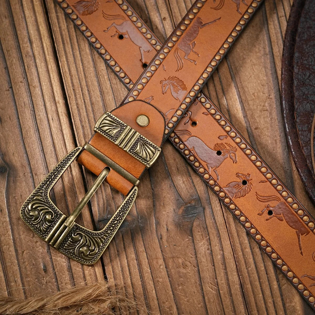 Cowboybälte Antik Mässingsspänne