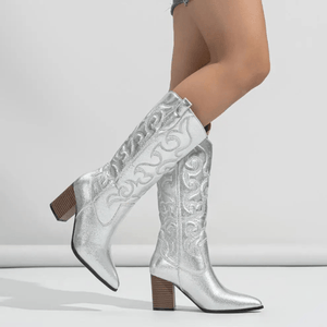 Cowboyboots med broderad metallisk yta och spetsig tå