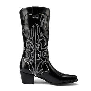 Cowboyboots med broderad westernstil i lyxigt läderlook