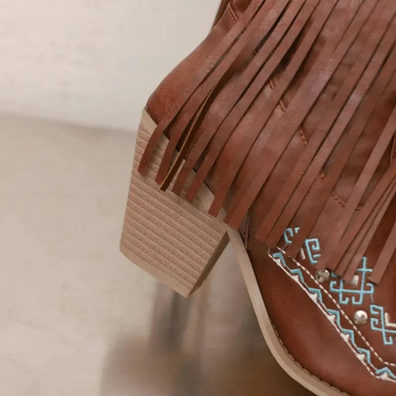 Fransboots med Broderi i Westernstil