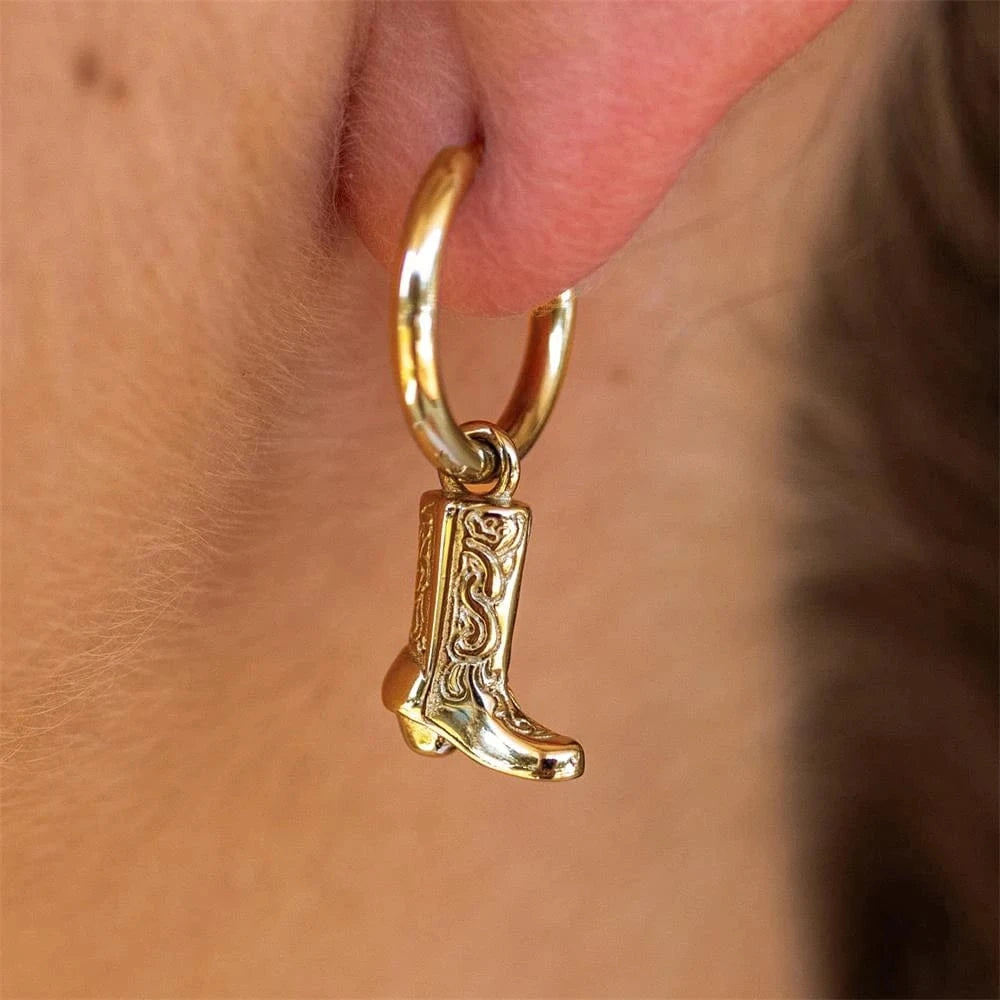 Hoops örhängen med cowboyboots Guld