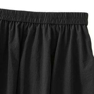 Kjol med fickor
