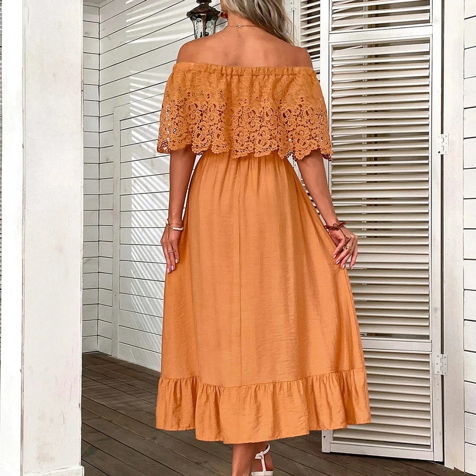 Off shoulder klänning sommar