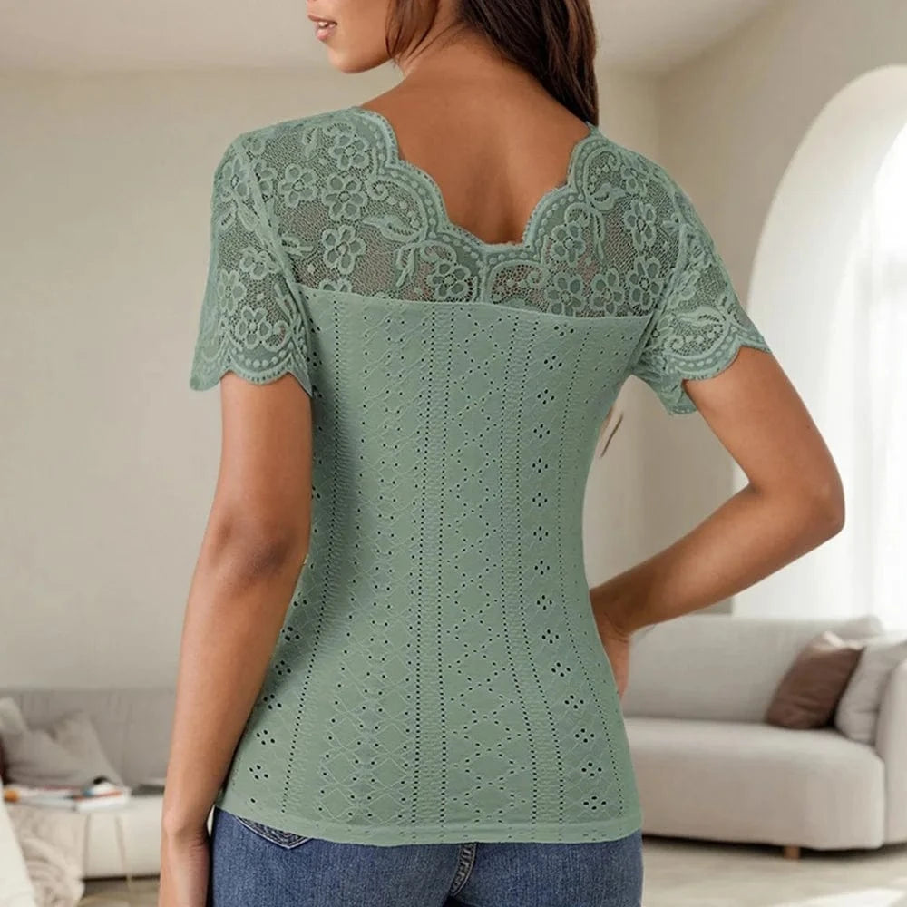 Tight blus