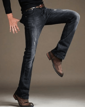 Utsvängda jeans för herr