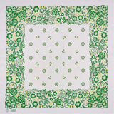 Vit Bandana med Grönt Blomstermönster Vit och grön